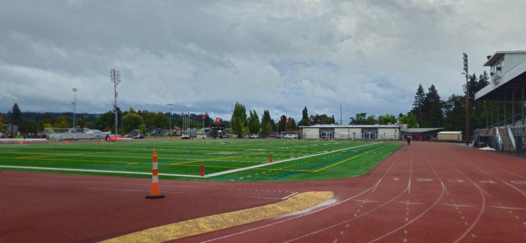 Gladstone! It’s that time once again for Friday Night Lights!
